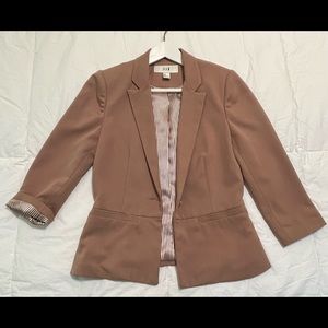 Brown blazer with shoulder padding